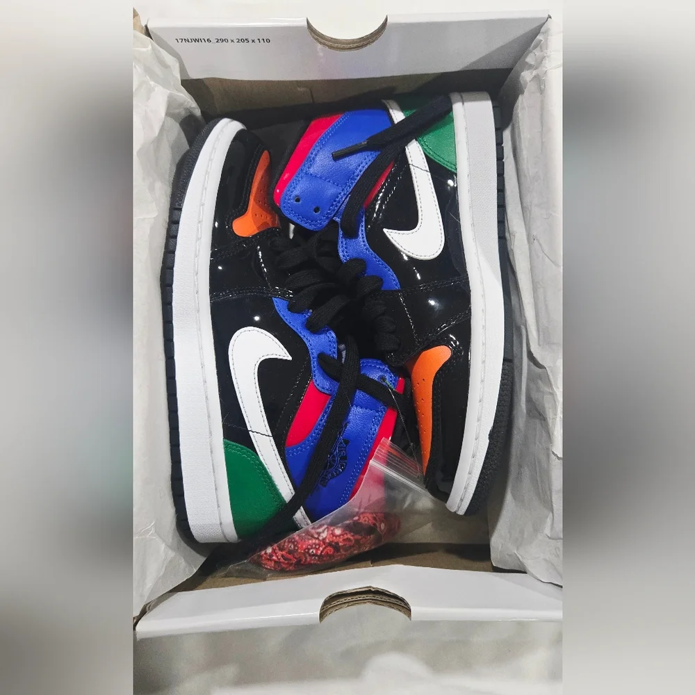 Nike Colorful High-Top Sneakers - Picture 11 of 12